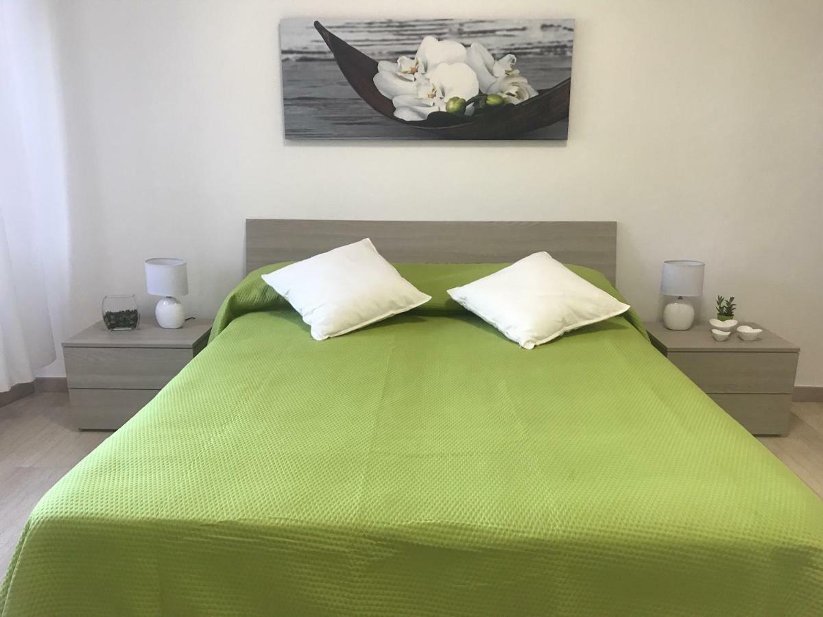 Baia Taormina Apartment Джардіні-Наксос Екстер'єр фото