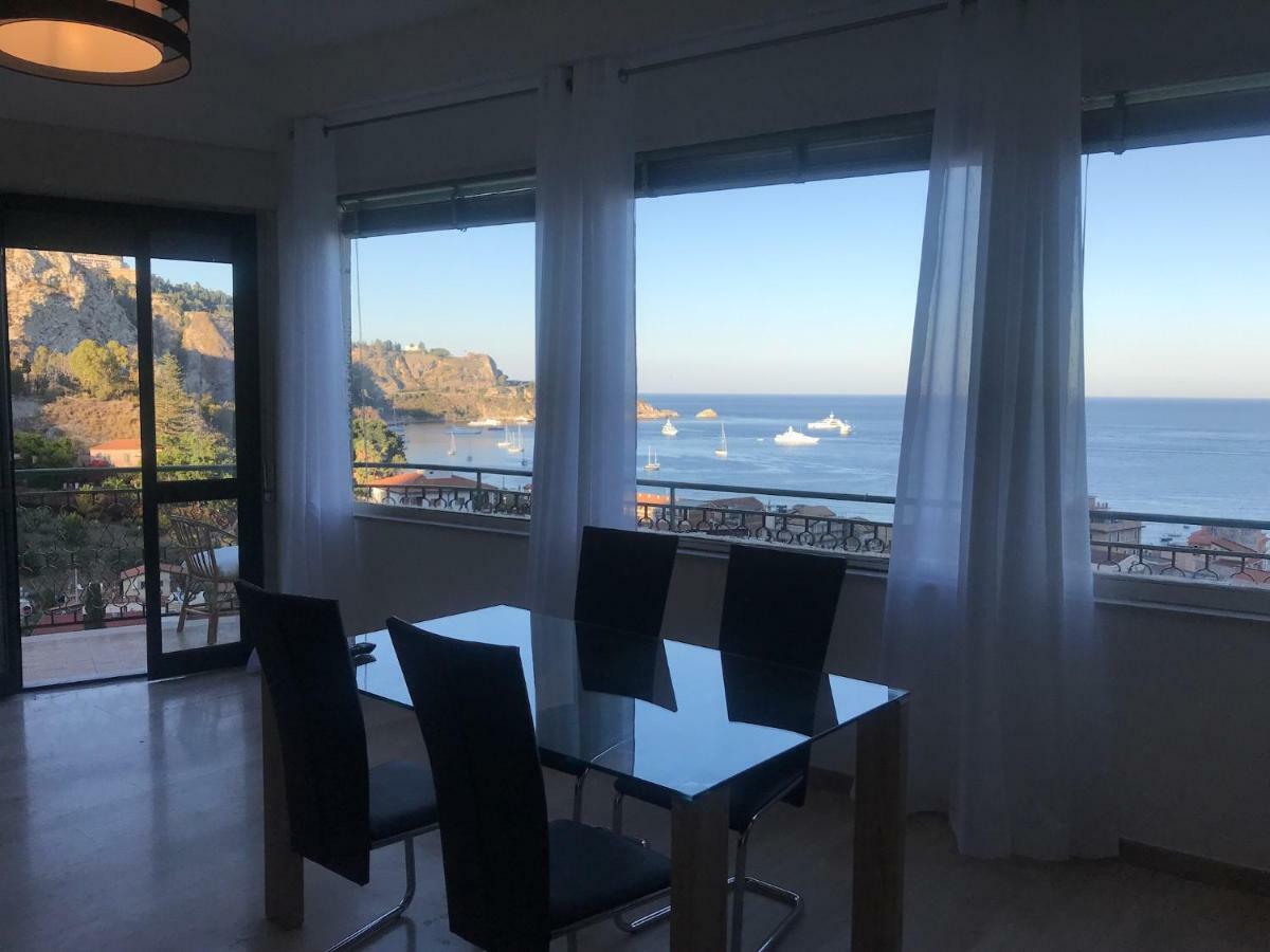 Baia Taormina Apartment Джардіні-Наксос Екстер'єр фото