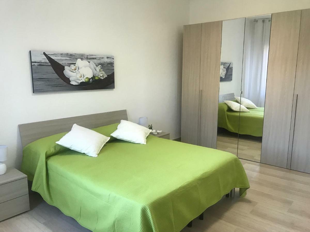 Baia Taormina Apartment Джардіні-Наксос Екстер'єр фото